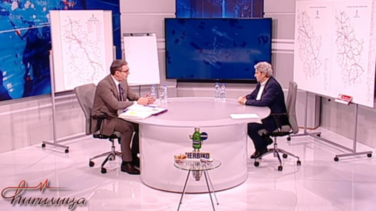 Aleksandar Vučić u Ćirilici