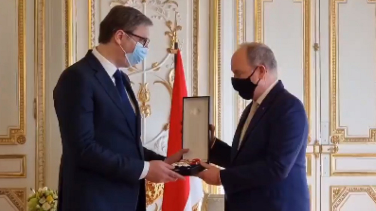 Predsedniku uručen orden