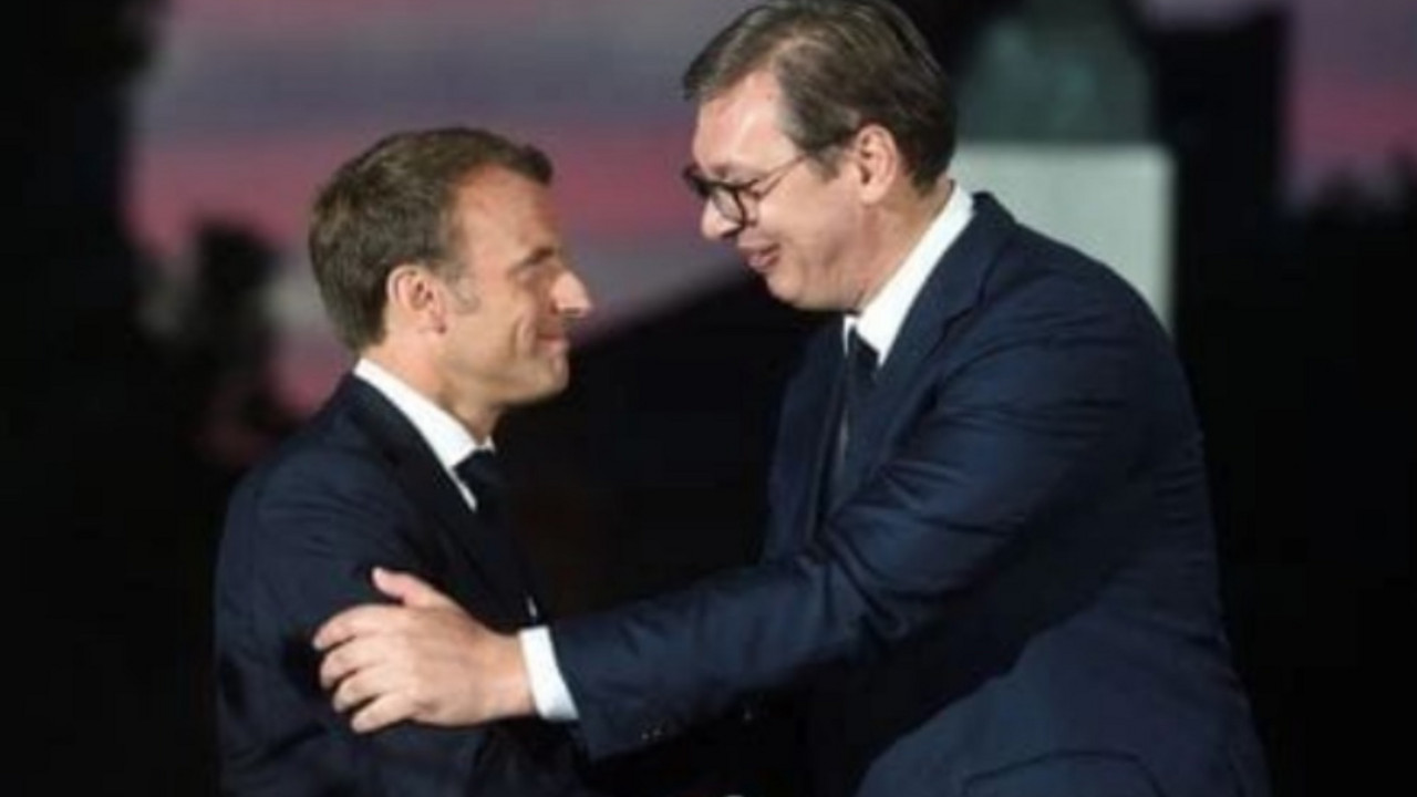 Aleksandar Vučić i Emanuel Makron