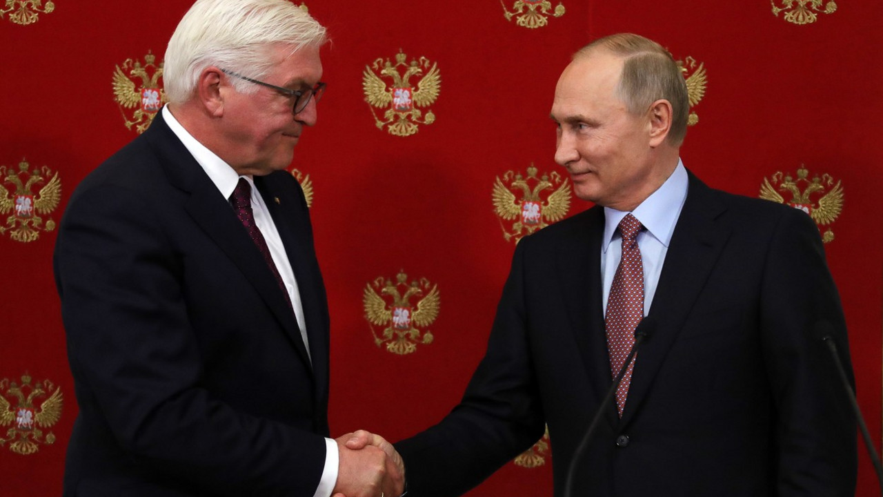 Frenk-Valter Štajnmajer i Vladimir Putin