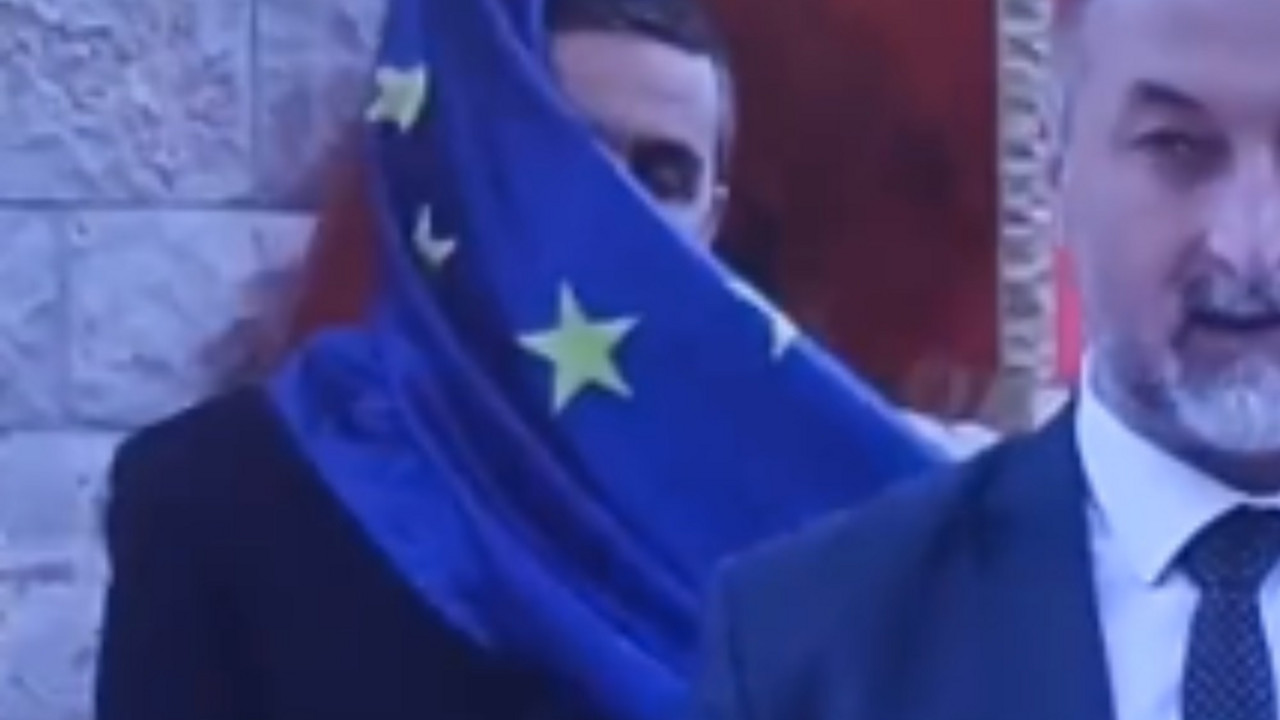 Zastava EU