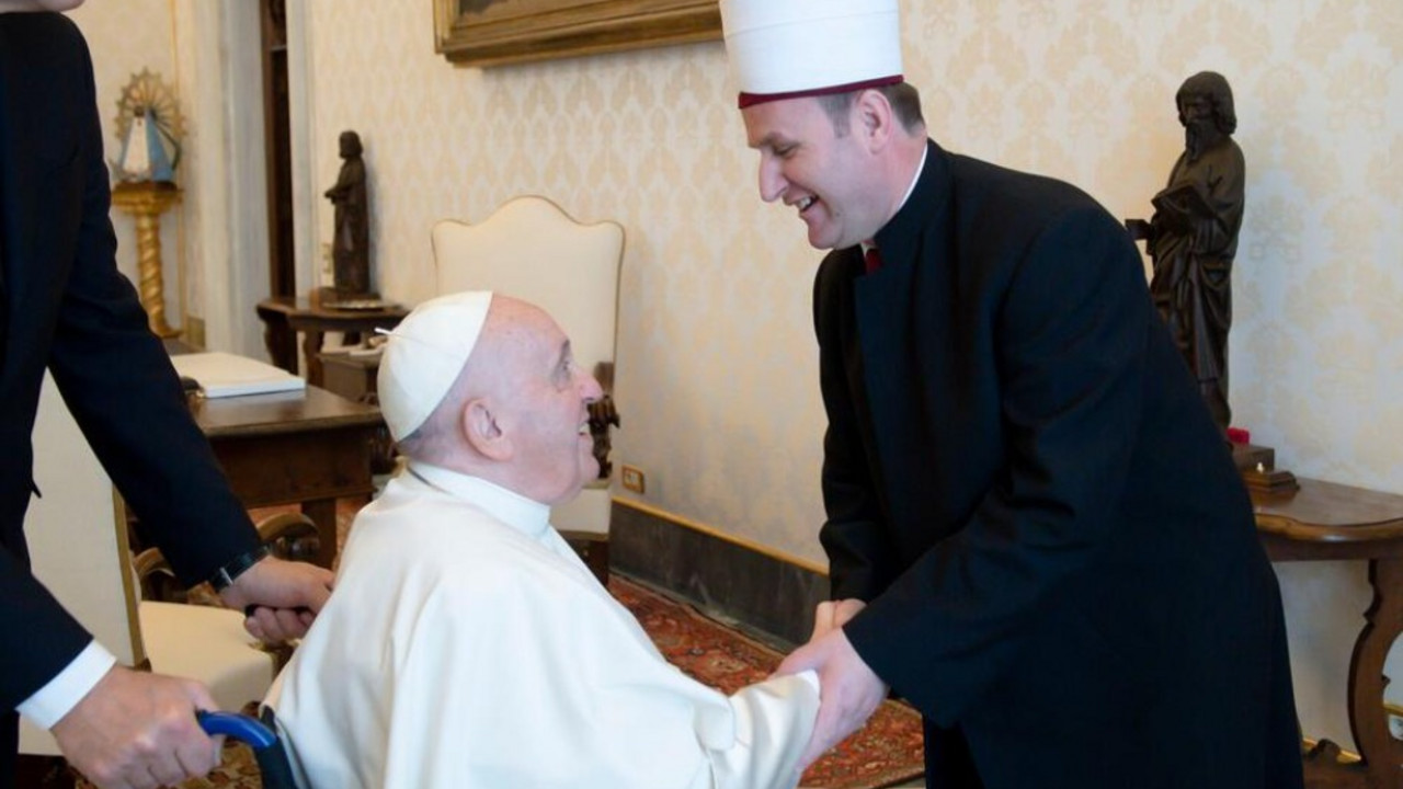 Papa i muftija