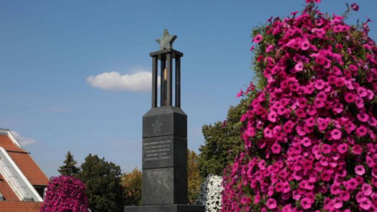 Spomenik