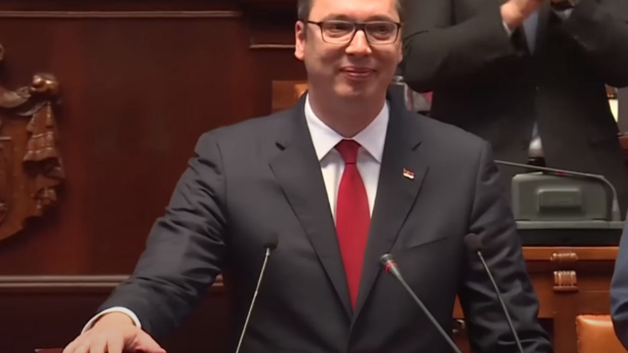 Aleksandar Vučić polaže zakletvu