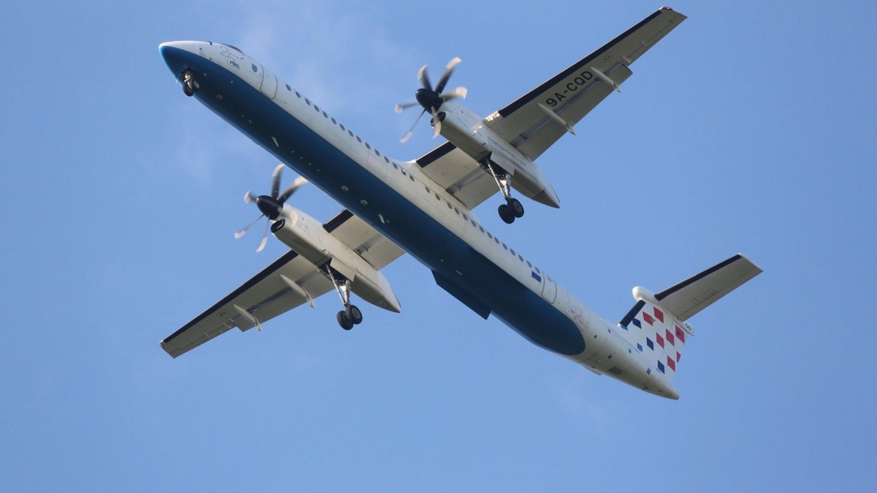 Avion