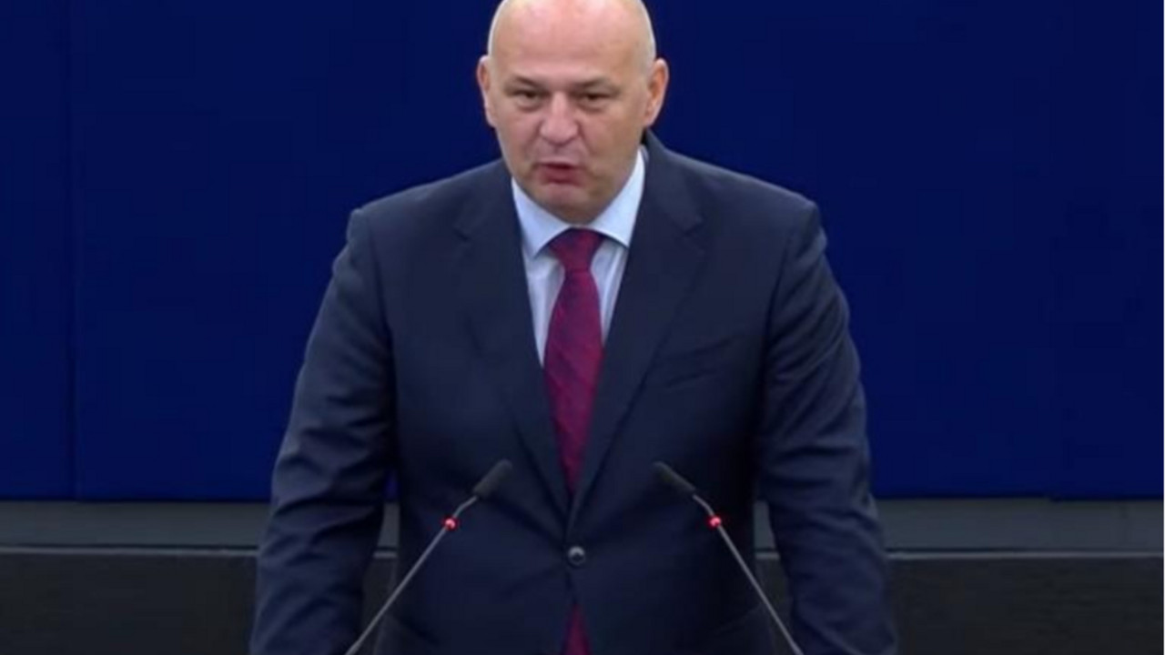 Mislav Kolakušić