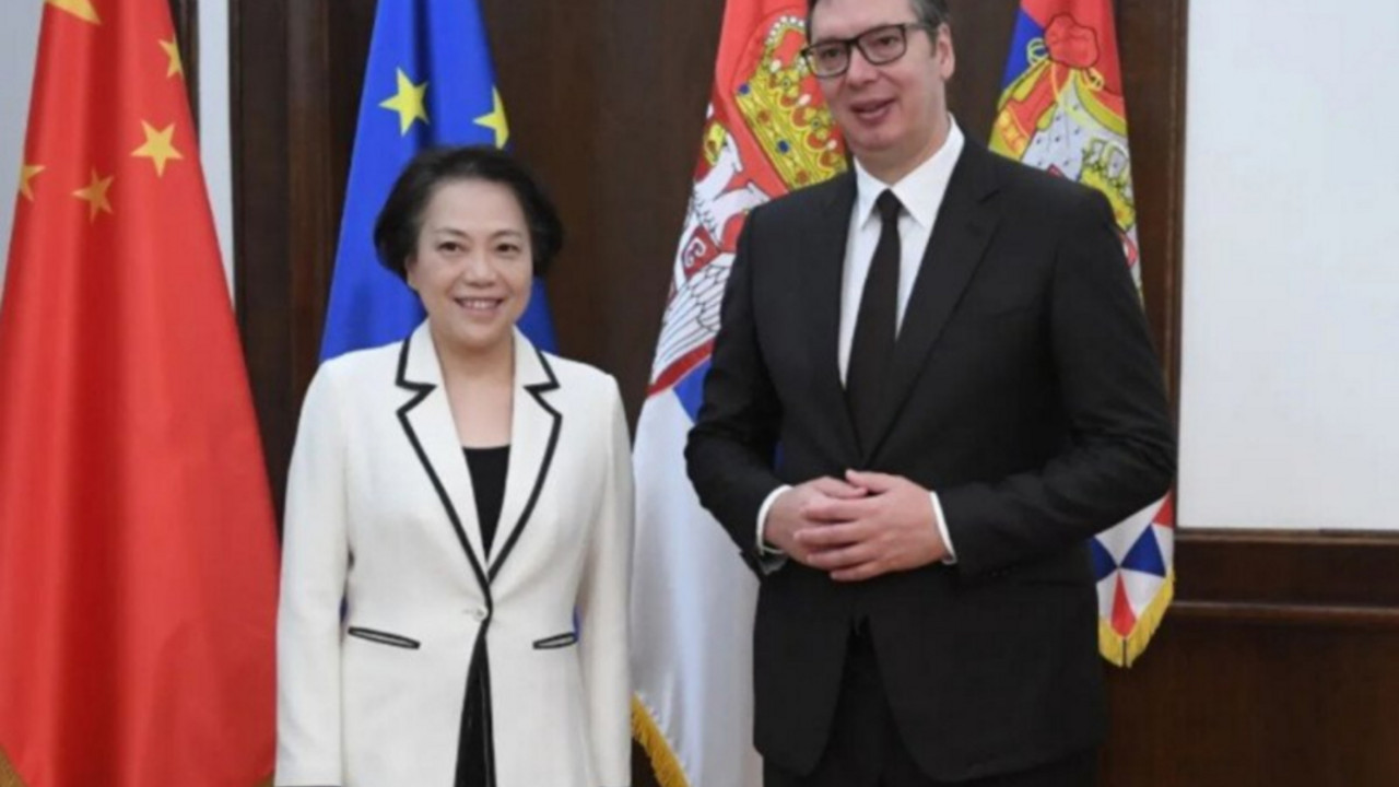 Vučić i Čen Bo