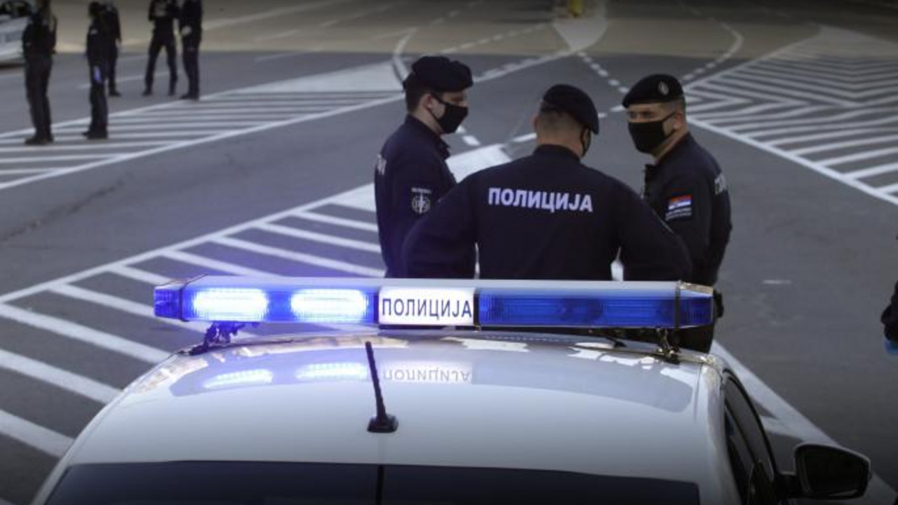 policija