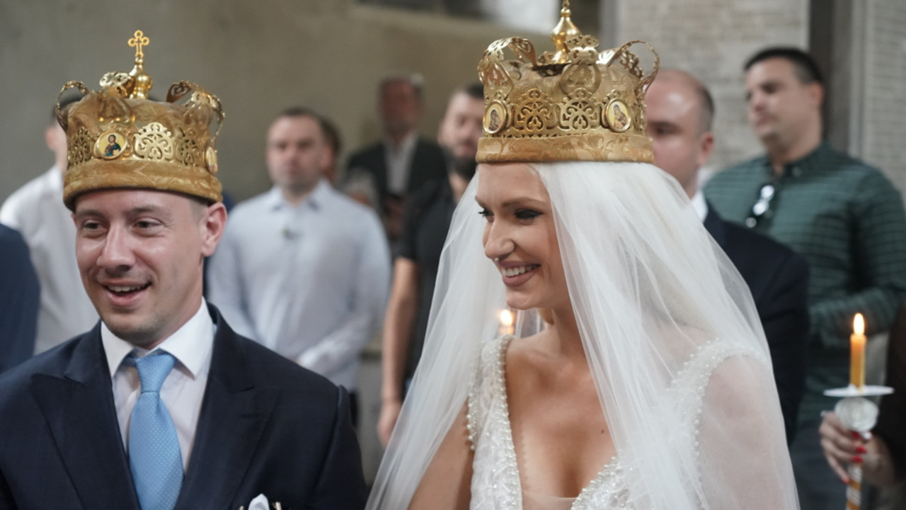 Anja Mit, Ognjen Vesić