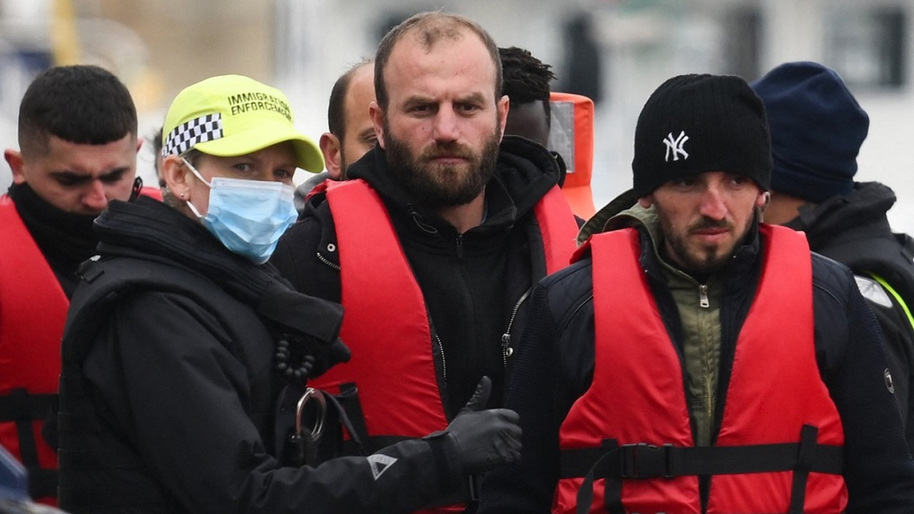 Albanci, migranti