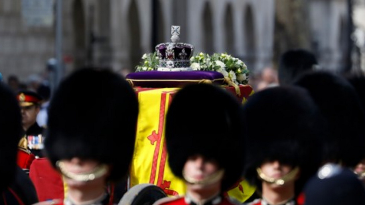 Kruna kraljice Elizabete II