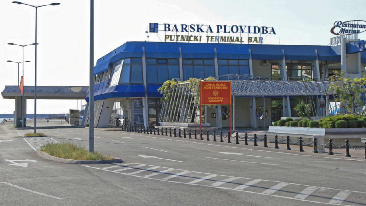 Luka Bar