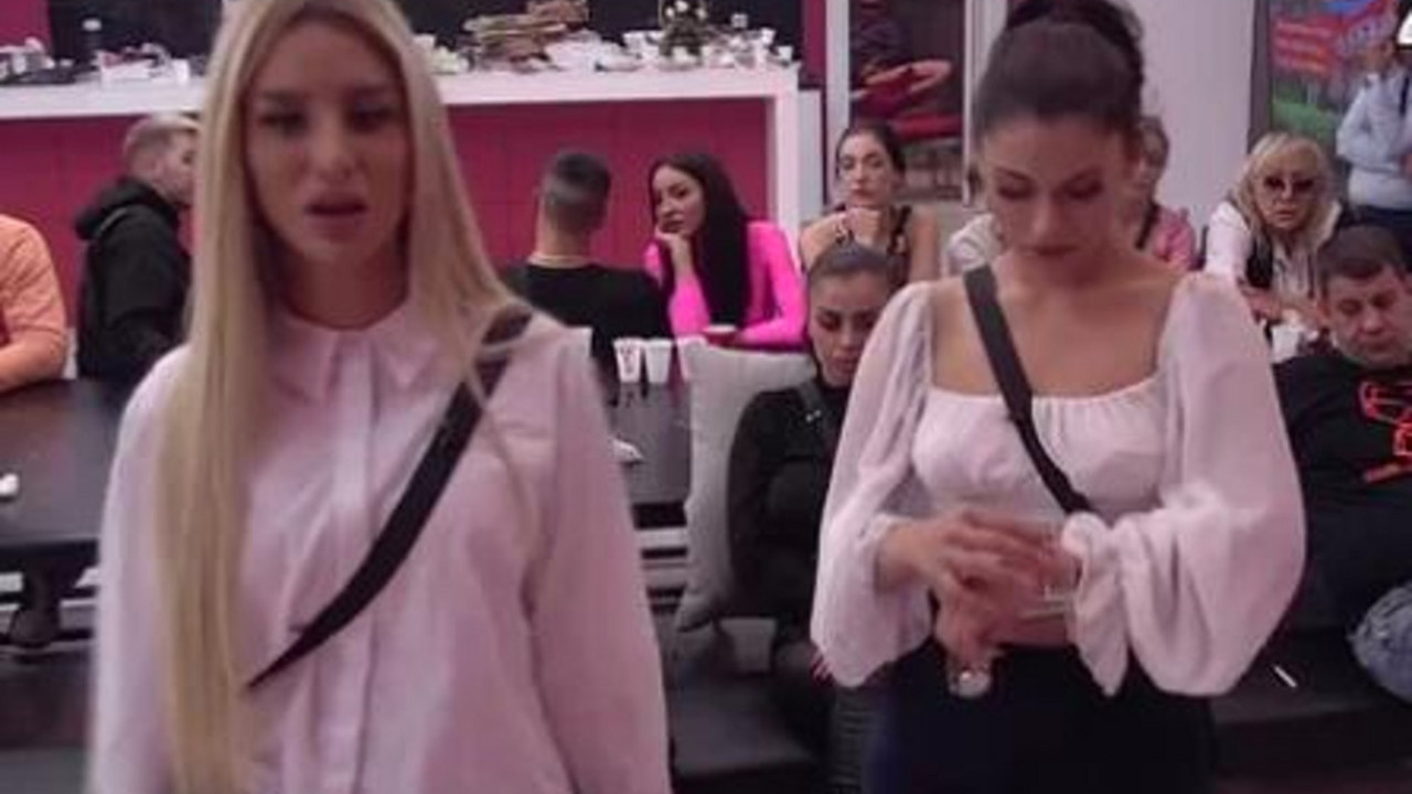 Aleksandra Nikolić, Milica Veselinović