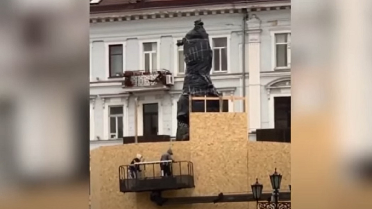 Spomenik Katarini Velikoj u Odesi