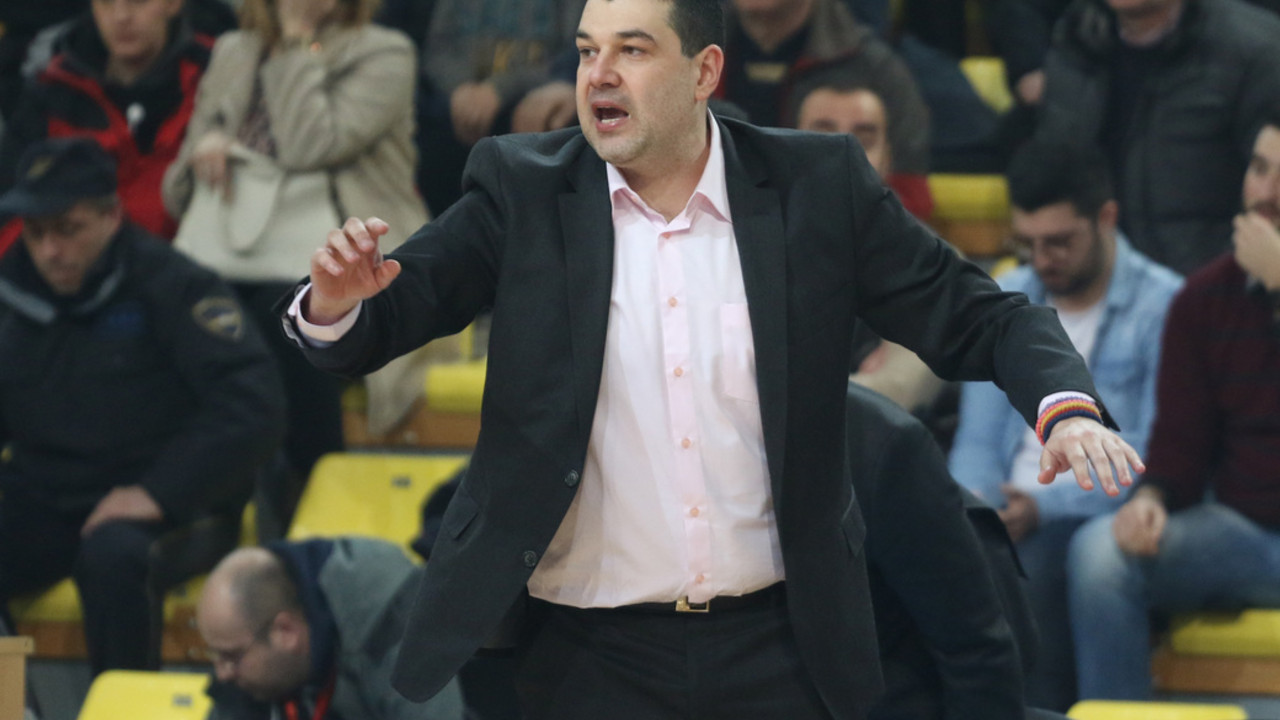 Dragan Nikolić