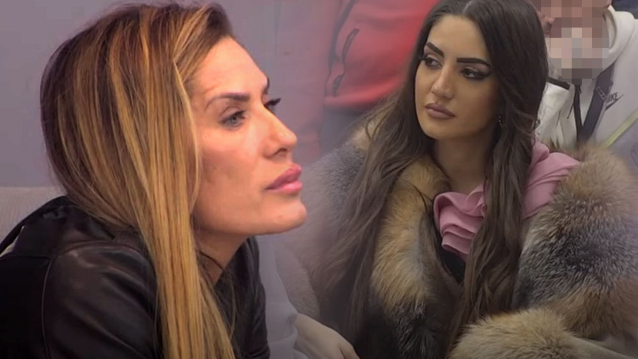 Ana Ćurčić, Anđela Đuričić