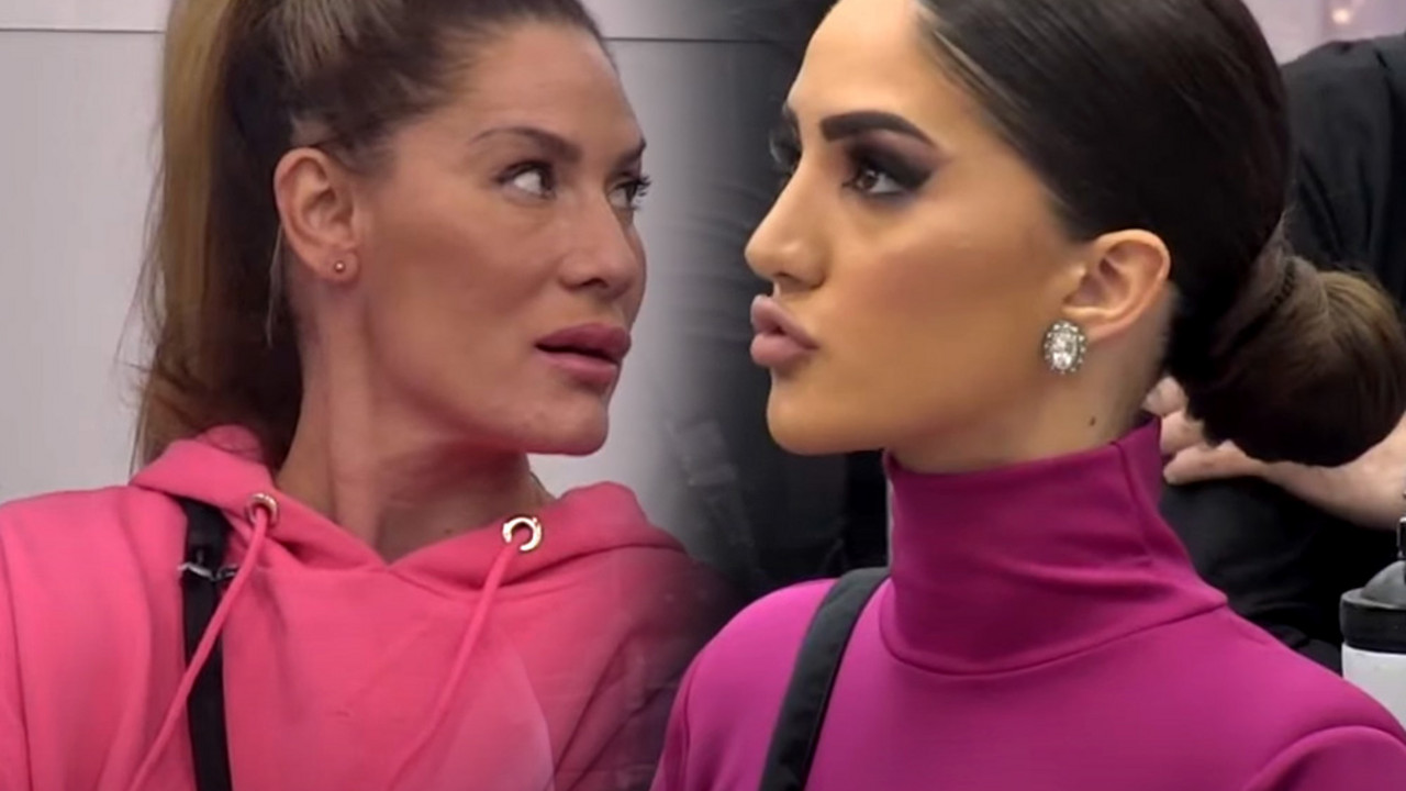 Ana Ćurčić, Anđela Đuričić