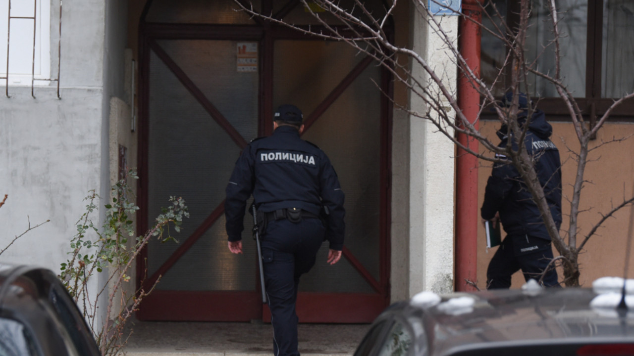 policija