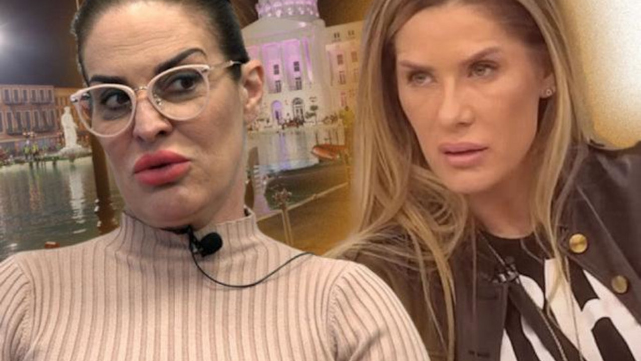Milena Kačavenda, Ana Ćurčić