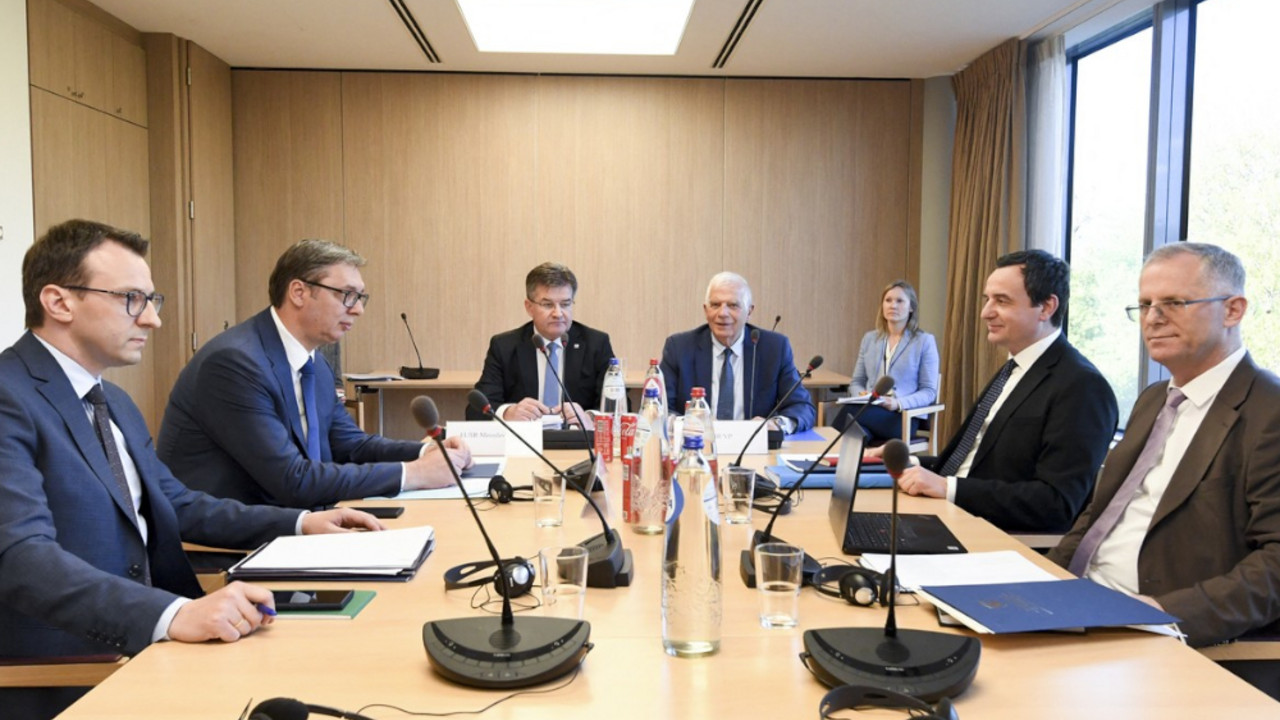 vucic kurti
