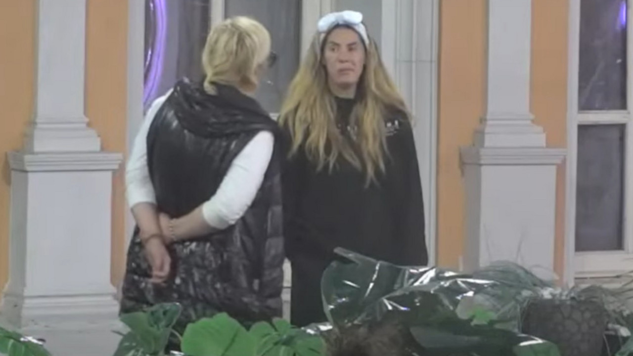Ana Ćurčić, Zorica Marković