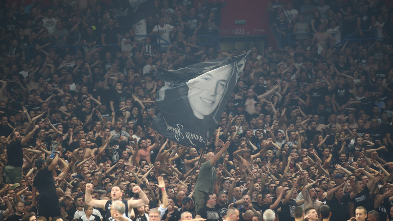 Grobari u Areni