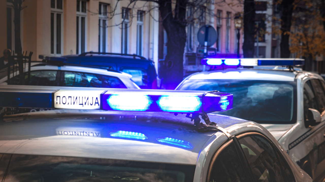 policija