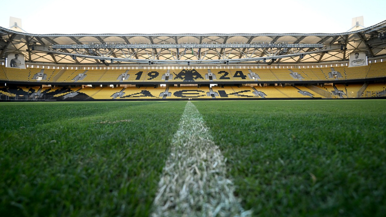 FK AEK