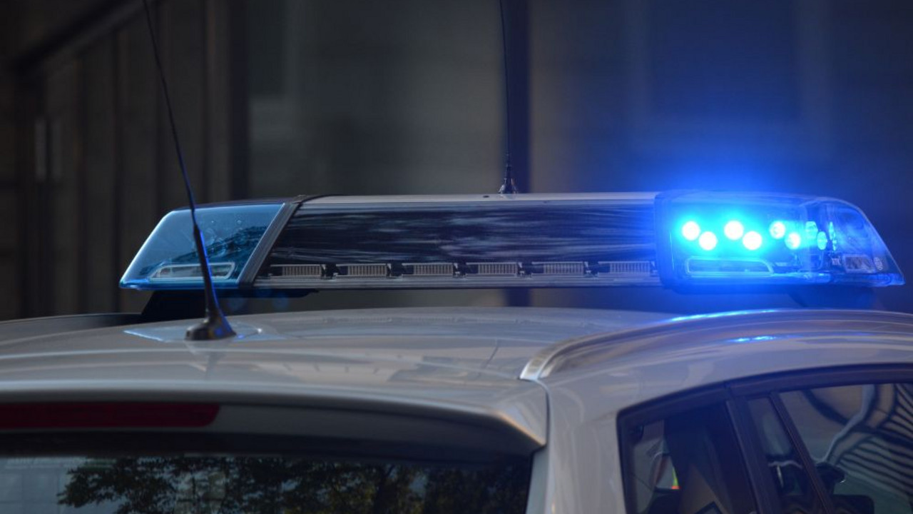 policija