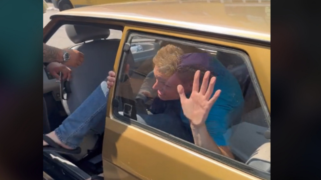 Amerikanac i Yugo