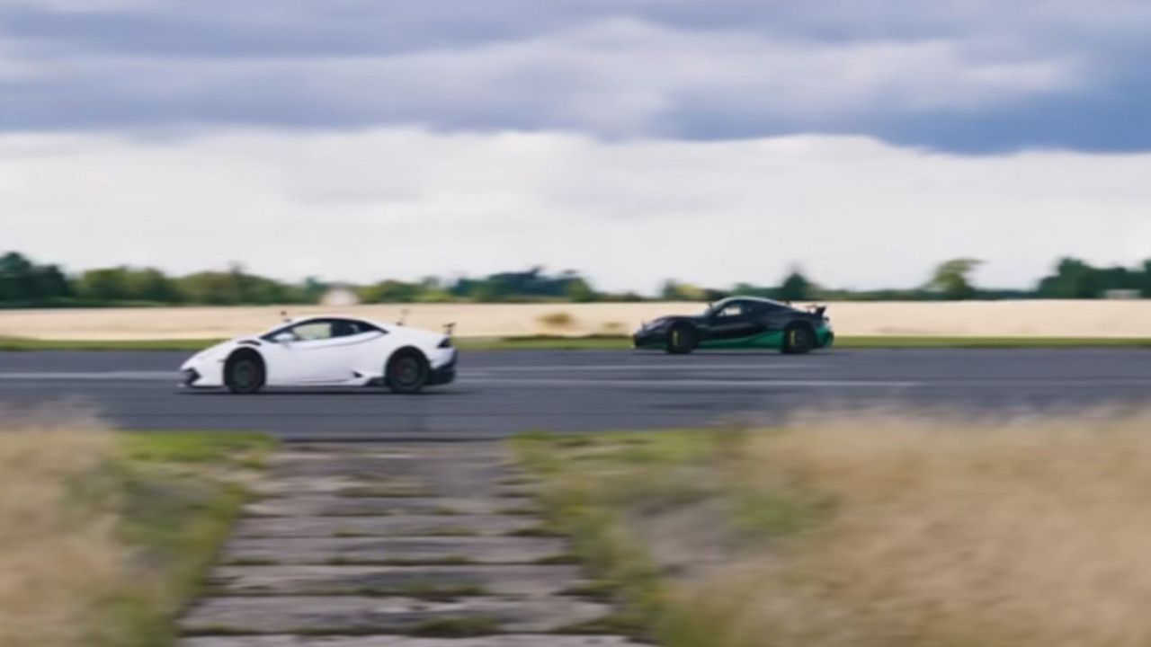 automobil