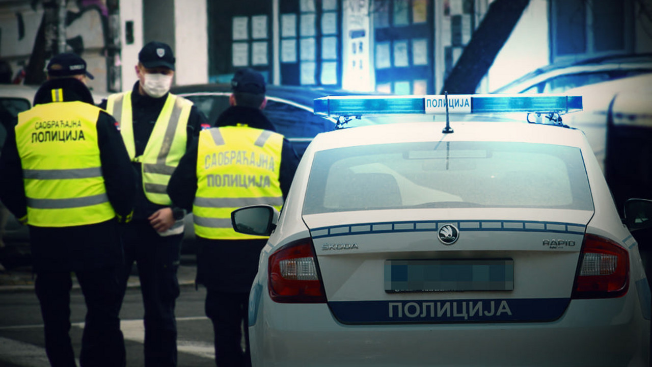policija