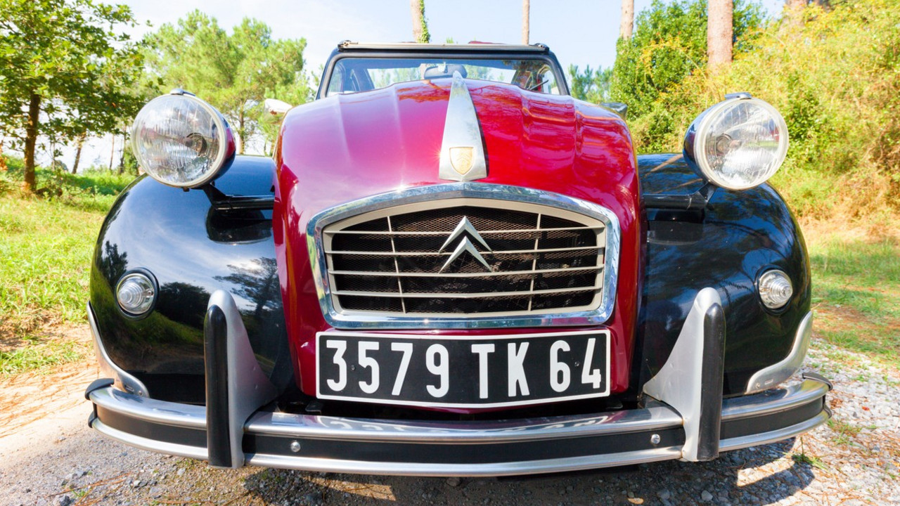 automobil