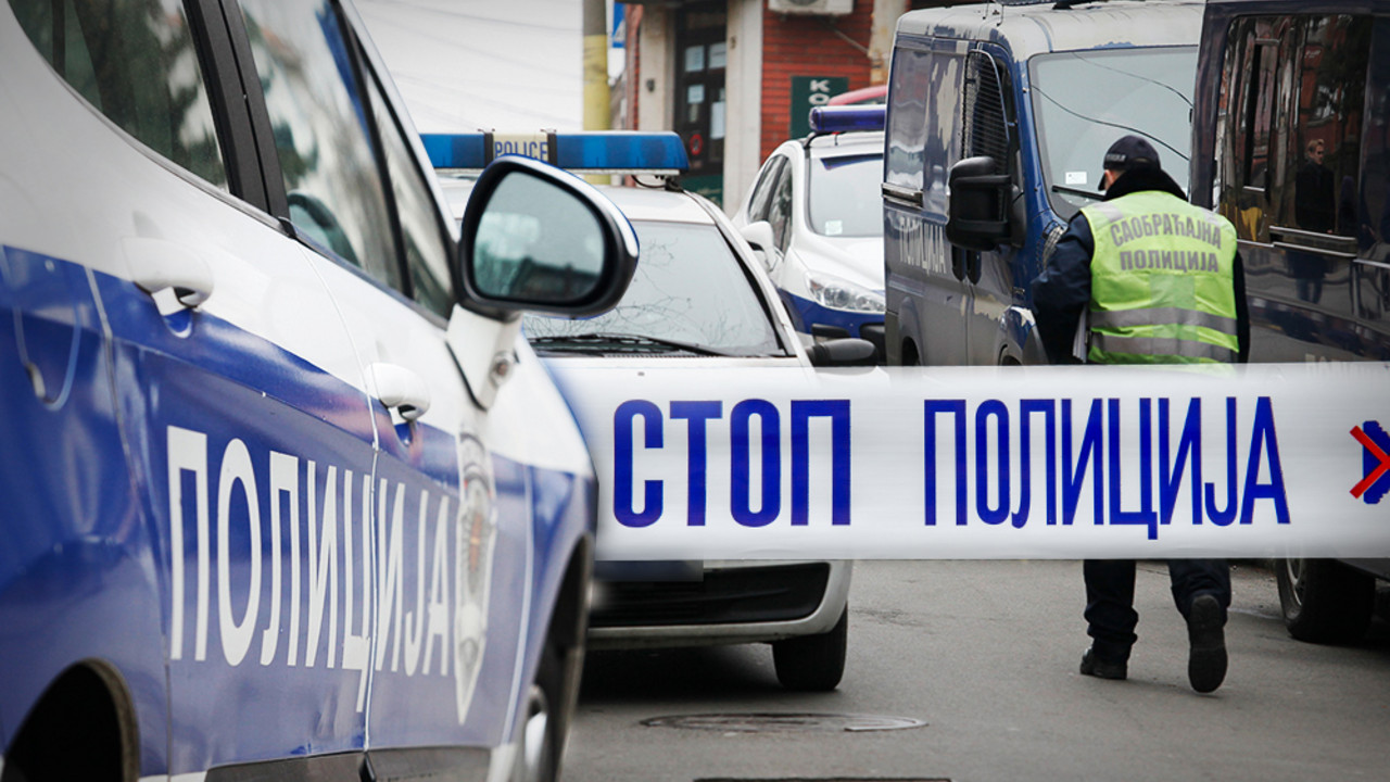 policija