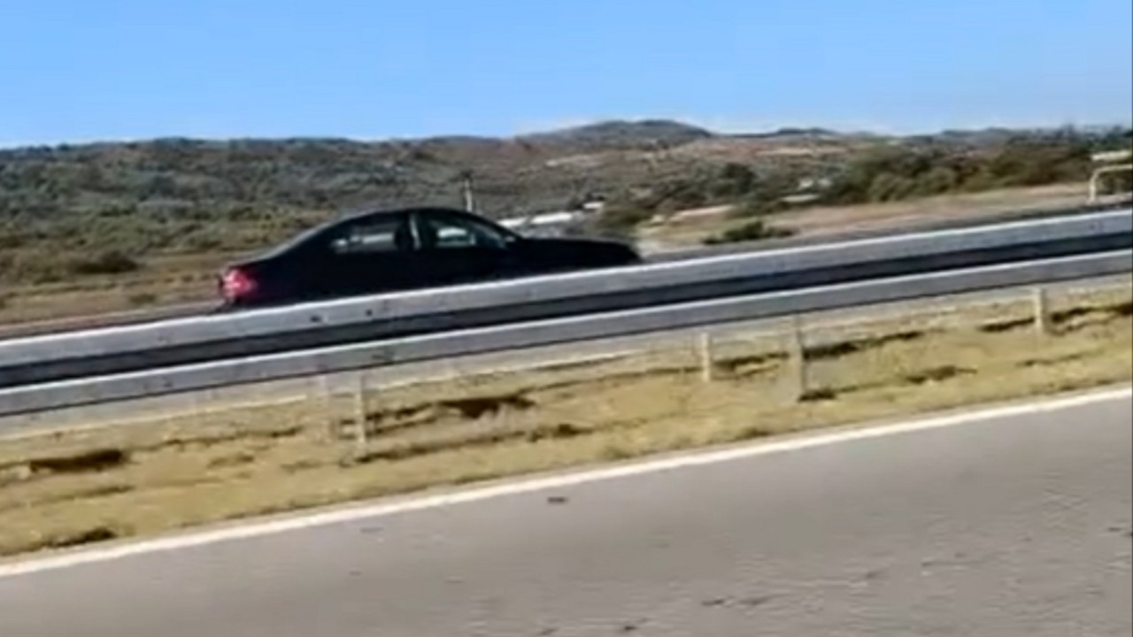 automobil