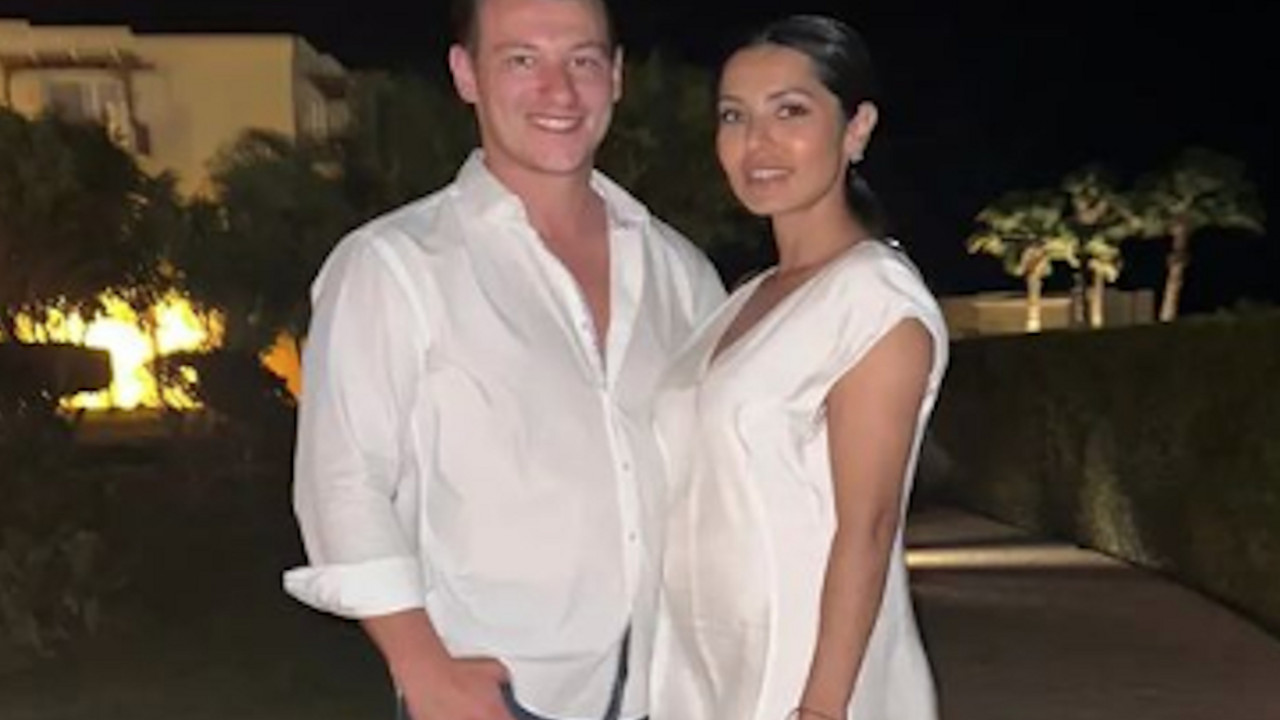 Tanja Savić, Muki Bešić