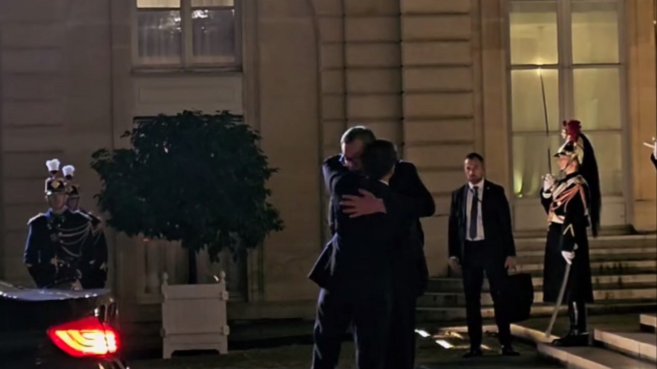Aleksandar Vučić i Emanuel Makron 