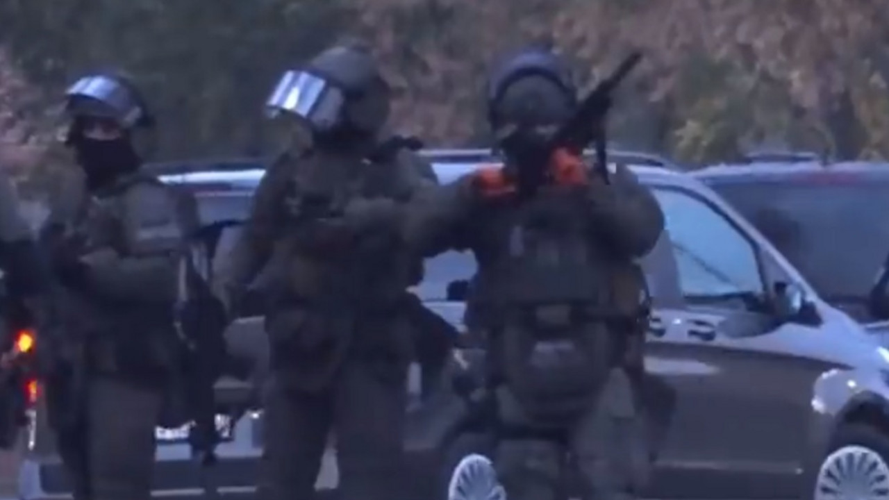 Policija