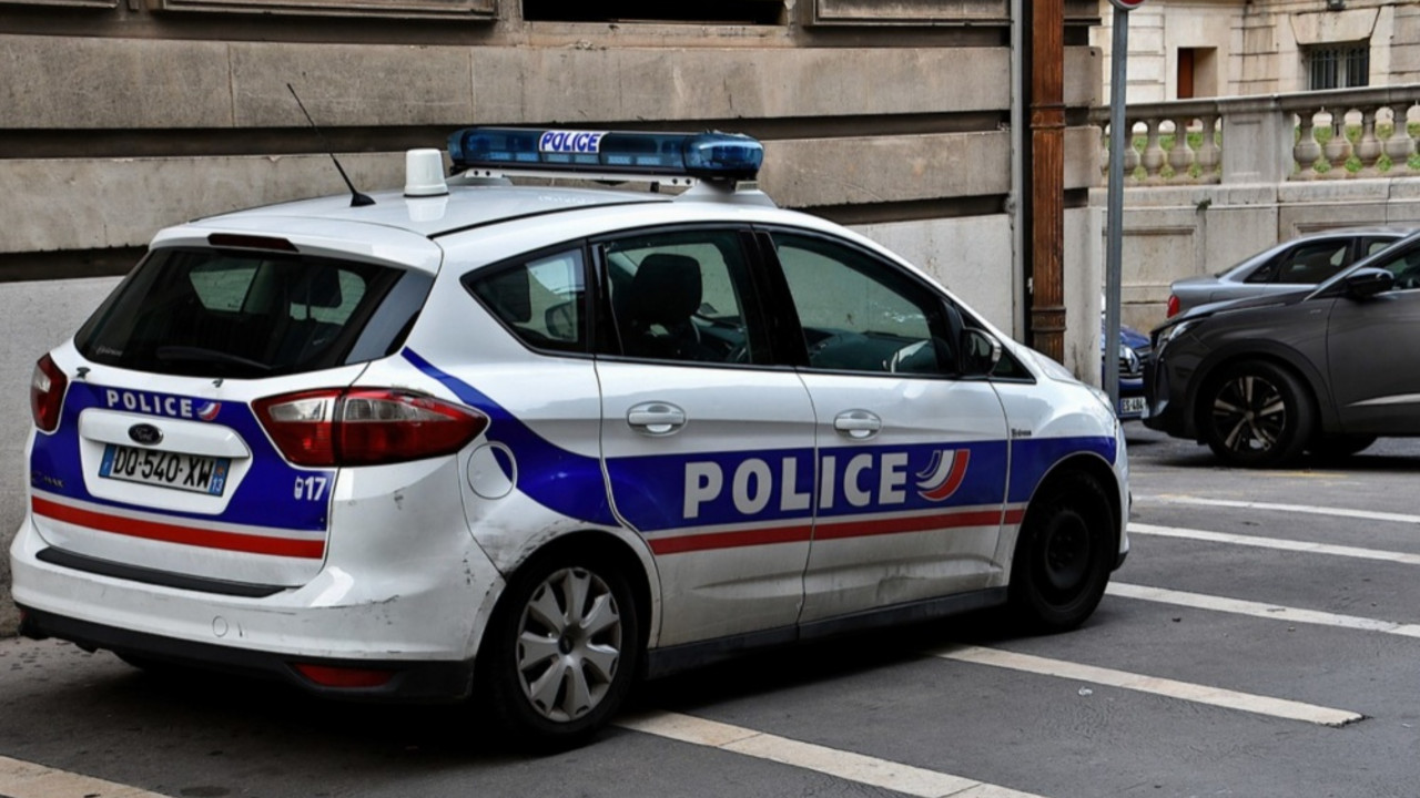 policija