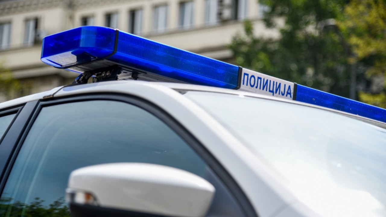policija