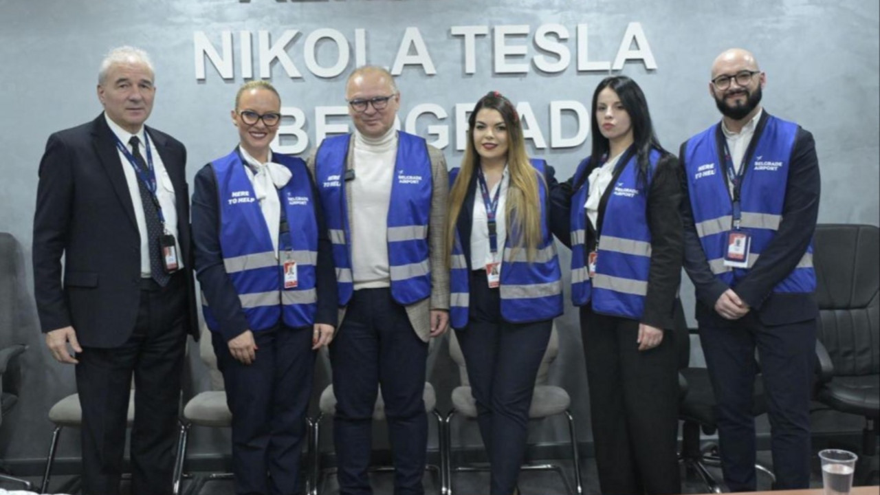 Aerodrom "Nikola Tesla"