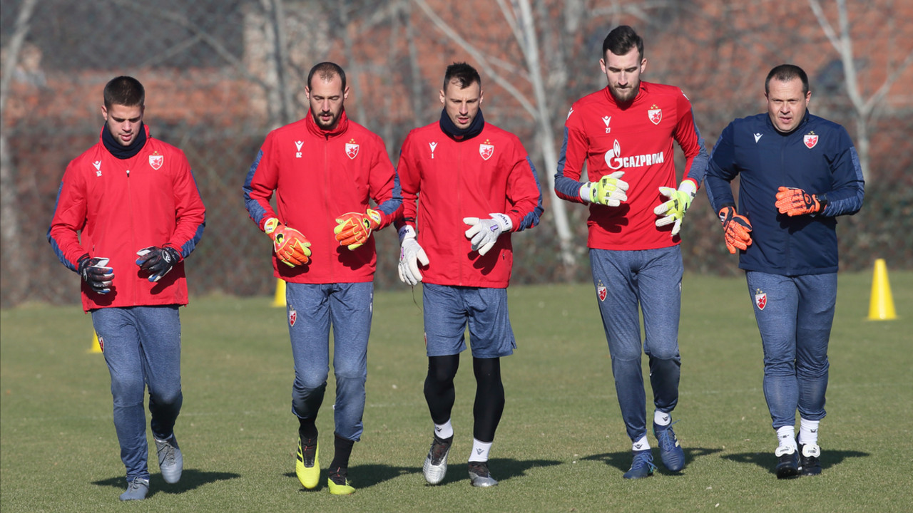 Golmani FK Crvena zvezda