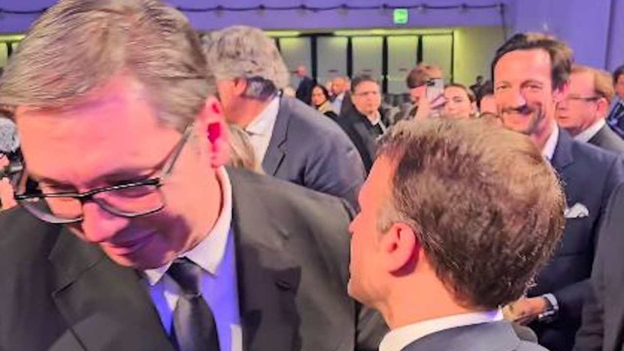 Aleksandar Vučić i Emanuel Makron