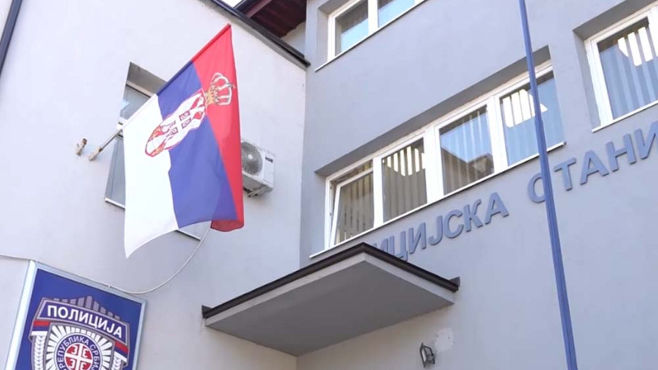 policija
