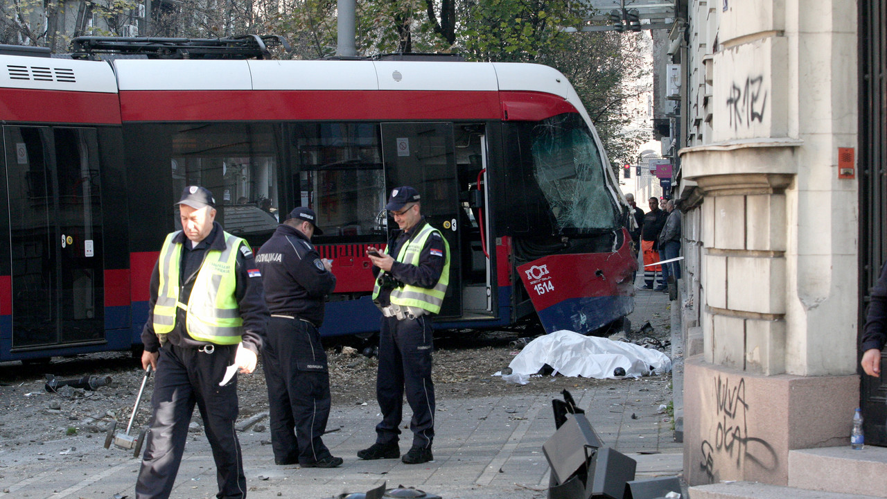 Tramvaj ispao iz šina