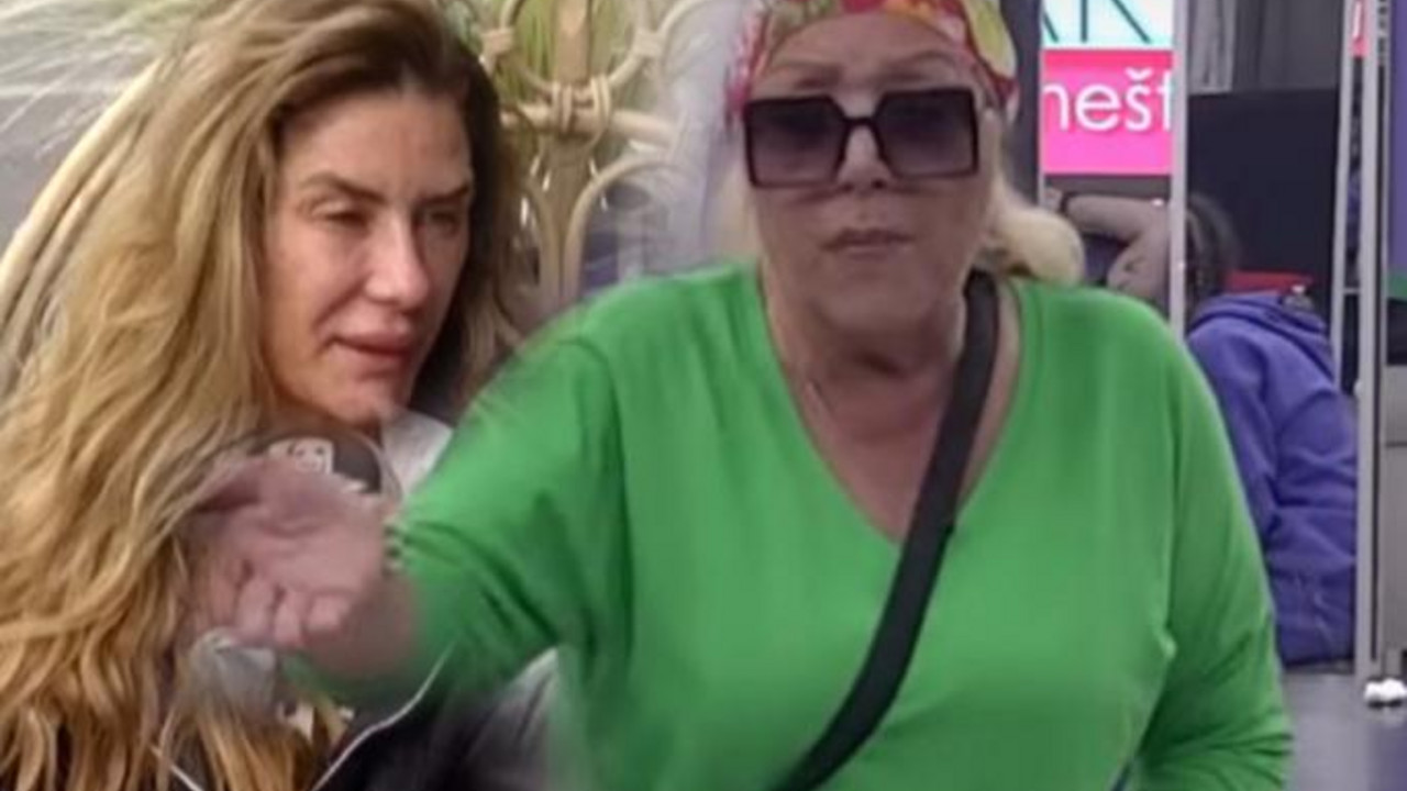 Ana Ćurčić, Zorica Marković