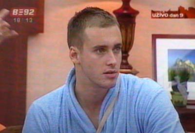 Zeka iz "Velikog brata" koji je poginuo u saobraćajnoj nesreći je brat poznatog Srbina: Nemanja je imao samo 17 godina kada se desila tragedija