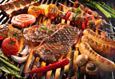 Jezivo otkriće u Srbiji! Nelegalne klanice rade u senci, na tone neispravnog mesa u prodaji - Ako ovo ne proverite, rizikujete zdravlje