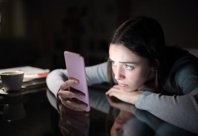 Uskoro zabrana društvenih mreža za mlade? Oglasili se iz MUP-a: "Moramo bolje zaštititi našu decu"