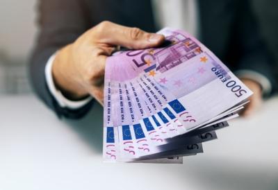 Država Srbija daje do 20.000 evra bespovratne pomoći: Evo ko može dobiti novac